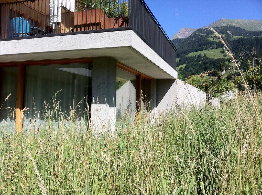 Chalet Park Apartment Mit Sauna Hamam Diemtigen 部屋 写真